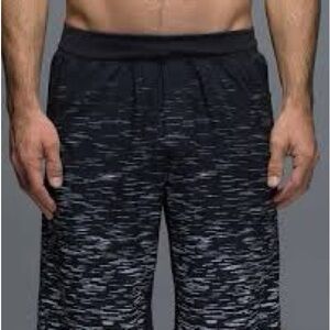 Men’s Lululemon Assert Short Gondla Stripe